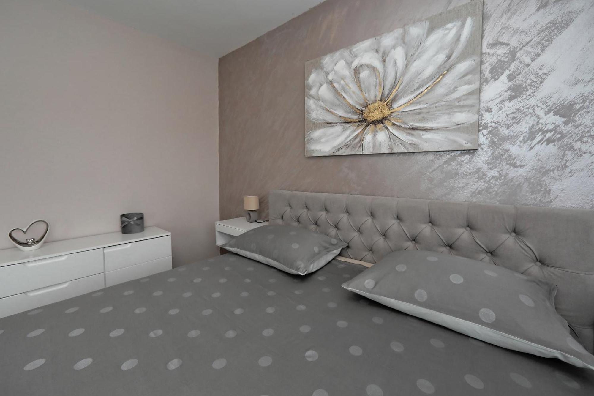 Apartment Lucijan Бибине Екстериор снимка